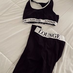 Black Lounge work out set!